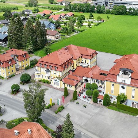 Gasthof Hotel Jaegerwirt Strasswalchen Exterior photo